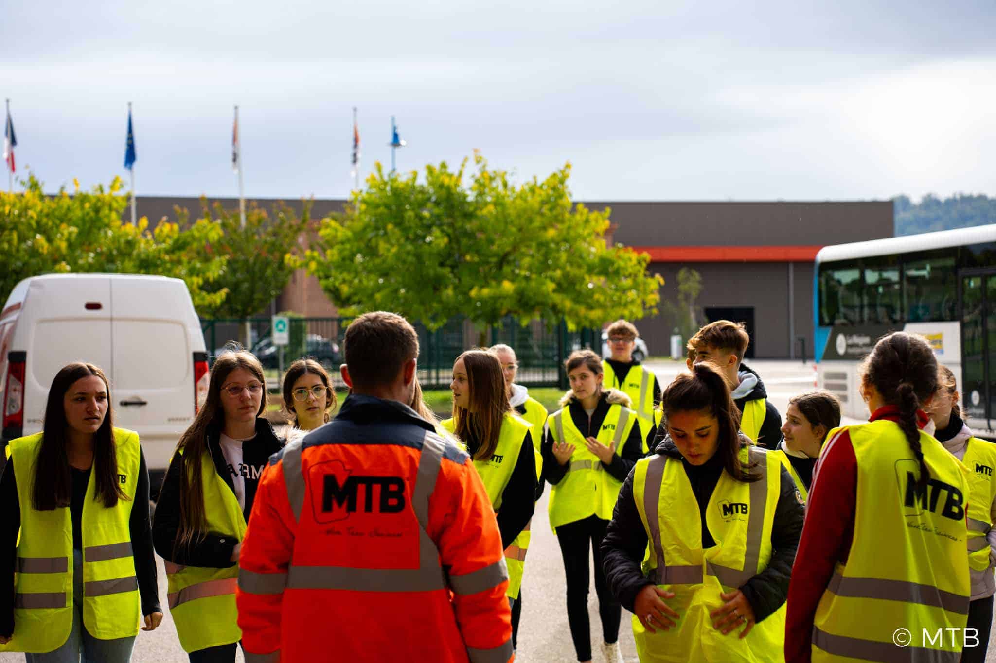 visite de scolaire MTB Group